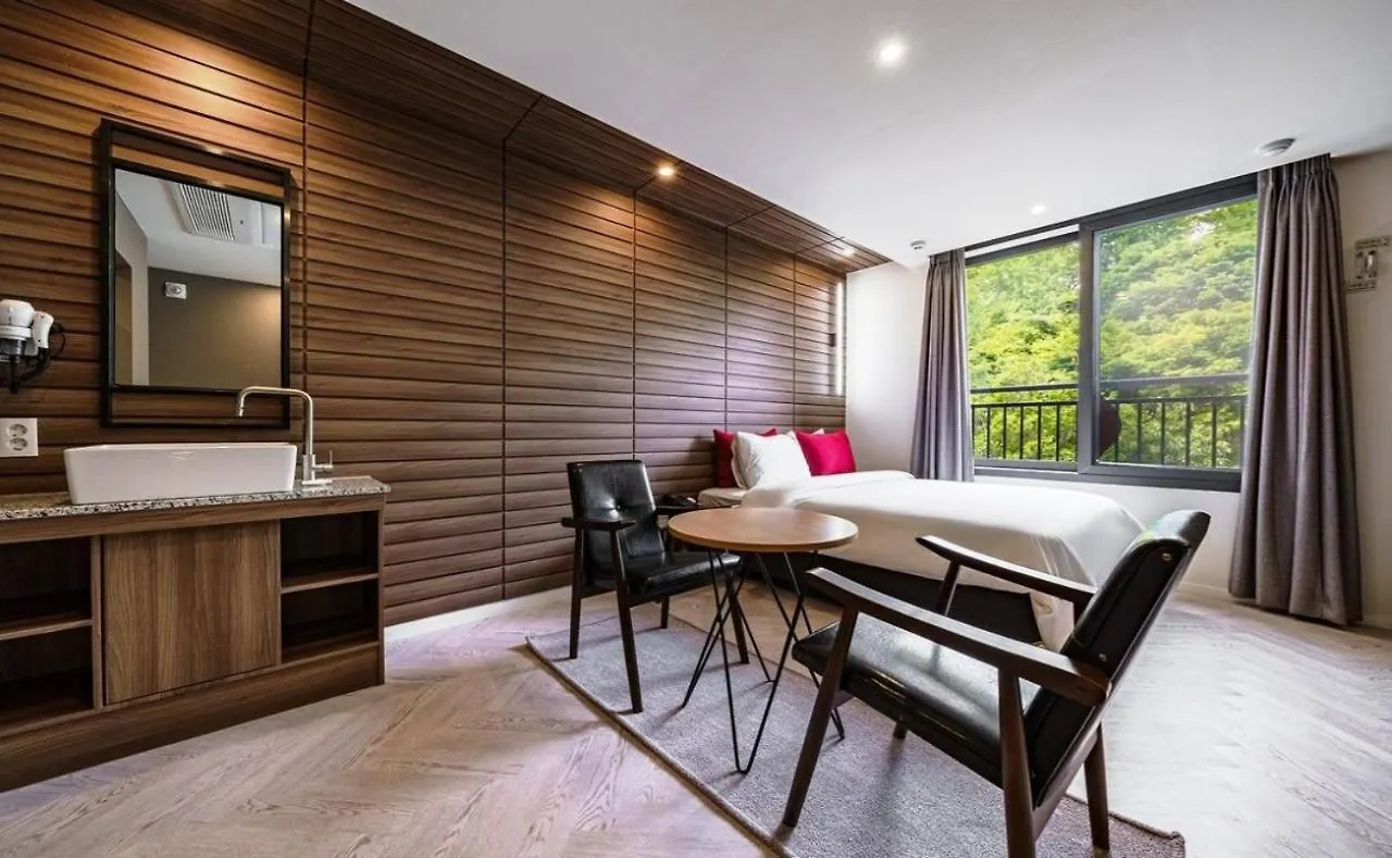 ***  Maron Hotel Nampo Busan South Korea