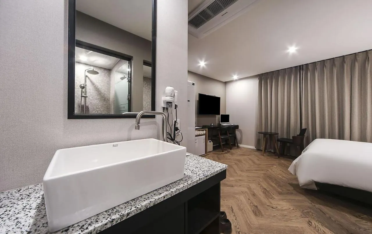 Maron Hotel Nampo Busan