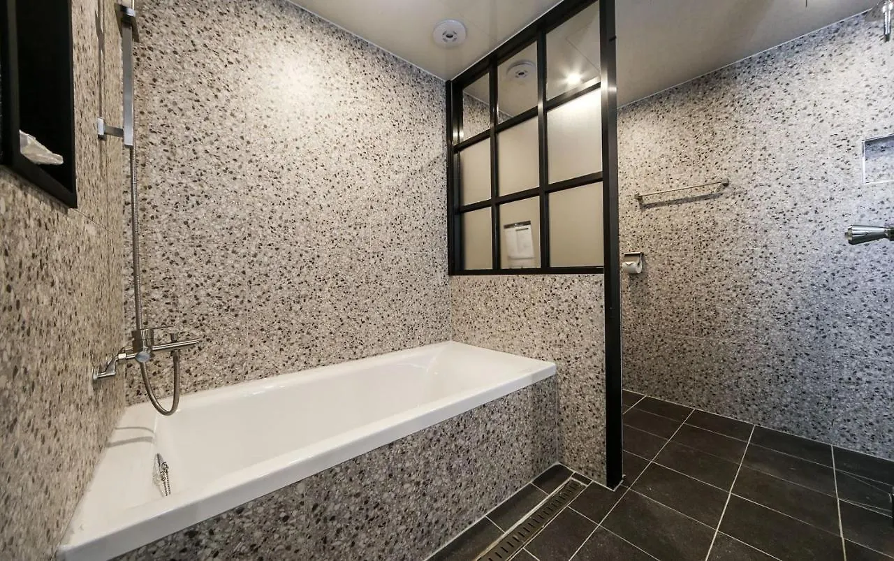 Maron Hotel Nampo Busan