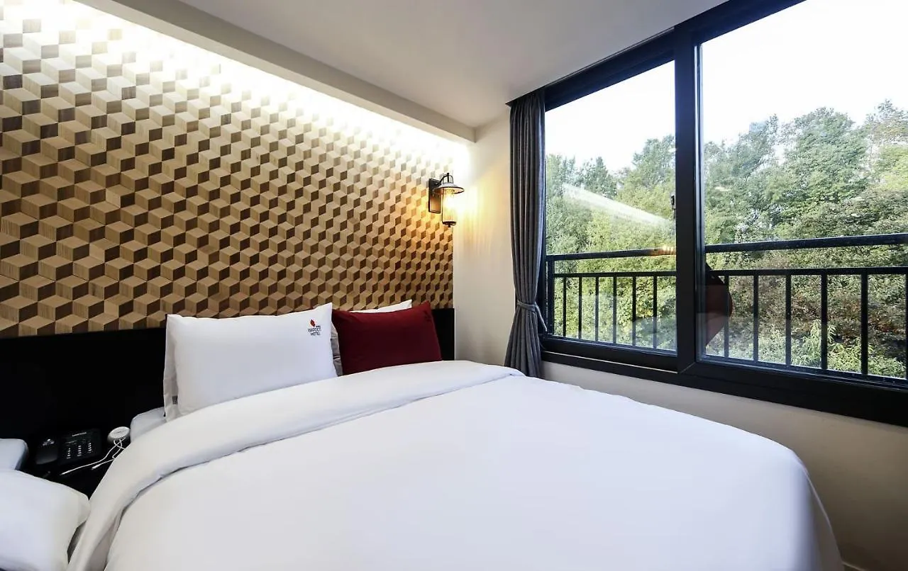Maron Hotel Nampo Busan 3*,