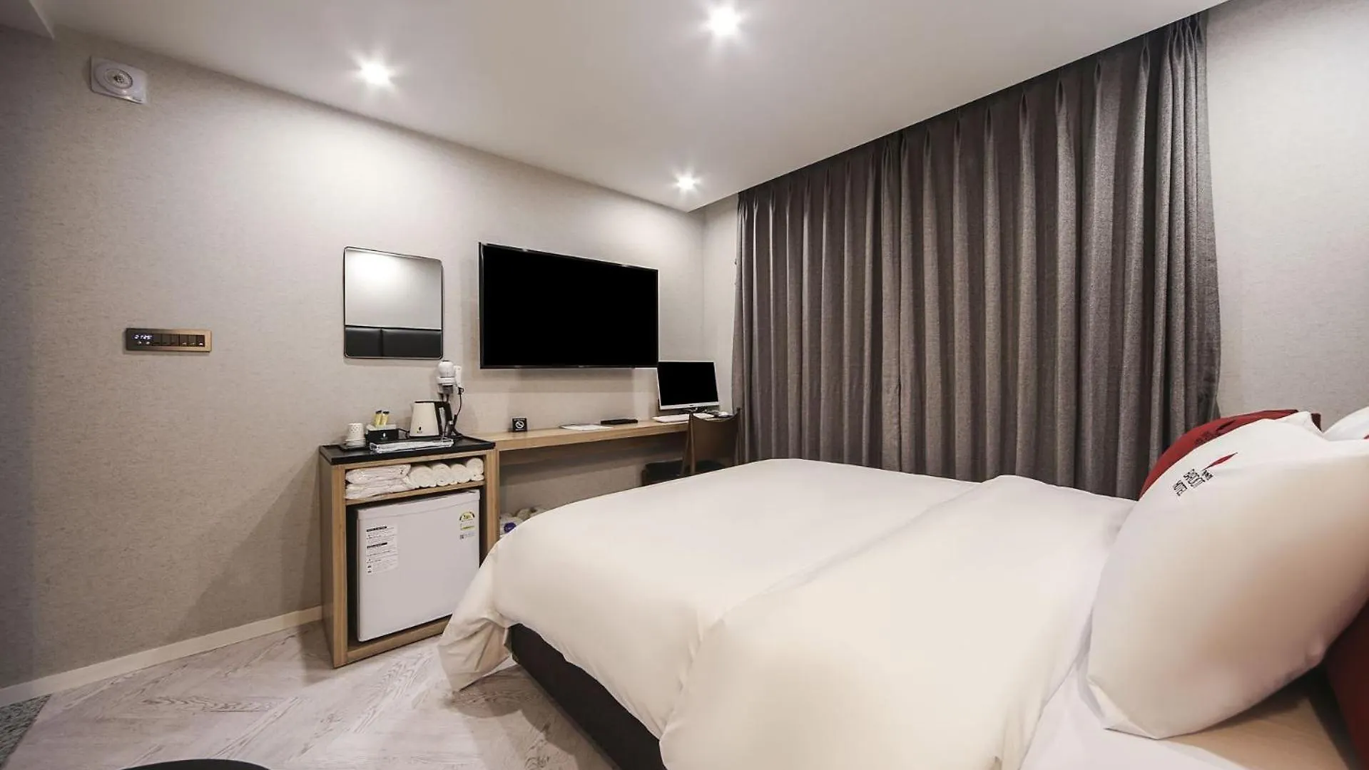 Maron Hotel Nampo Busan 3*,