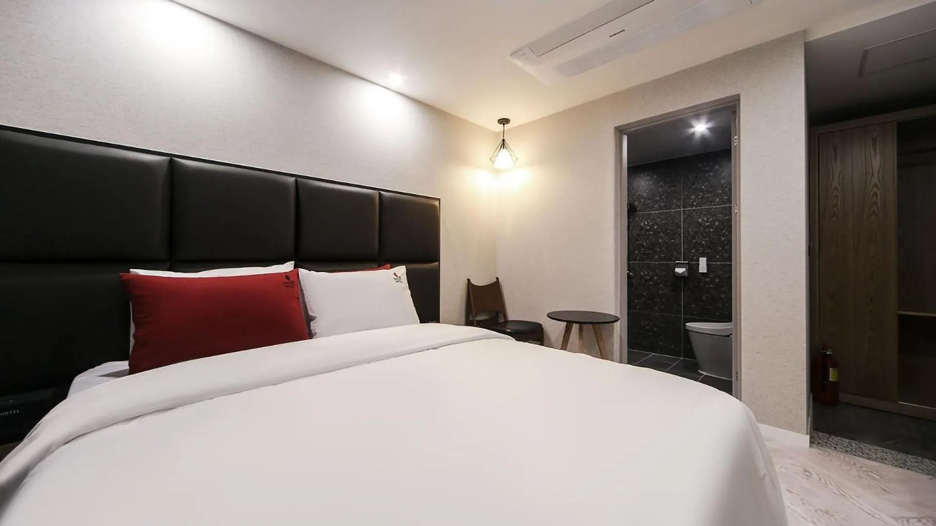 ***  Maron Hotel Nampo Busan South Korea