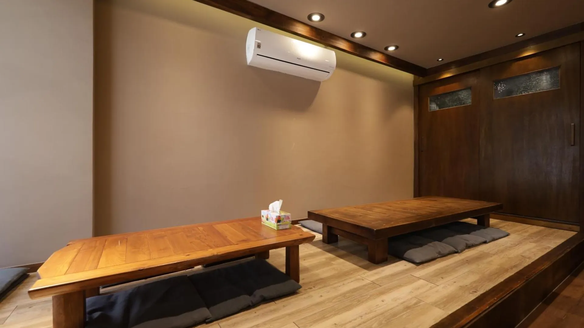 Maron Hotel Nampo Busan 3*,  South Korea